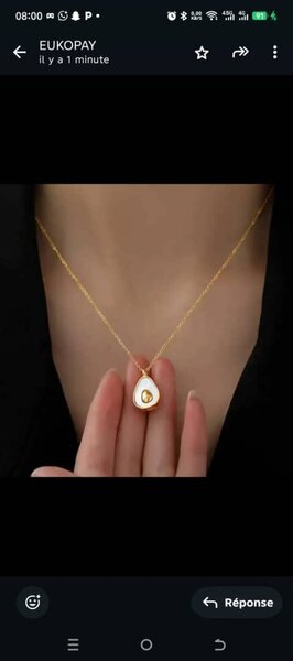 Collier Pendentif Goutte Élégant