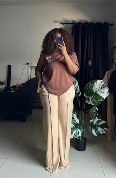 Pantalon beige élégant