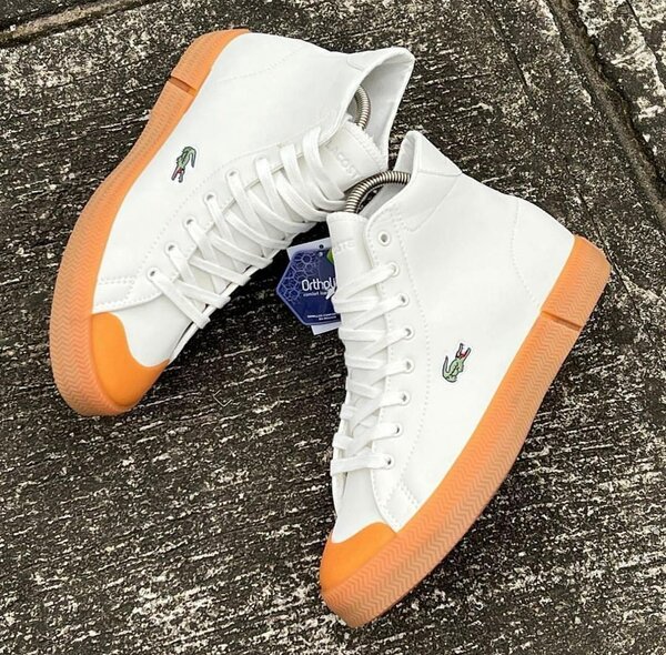 Baskets montantes lactose