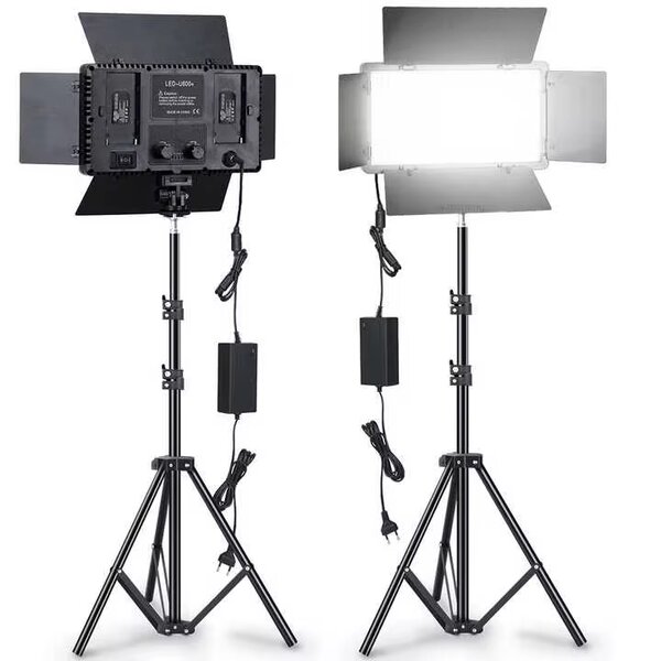 Projecteur LED Studio Professionnel