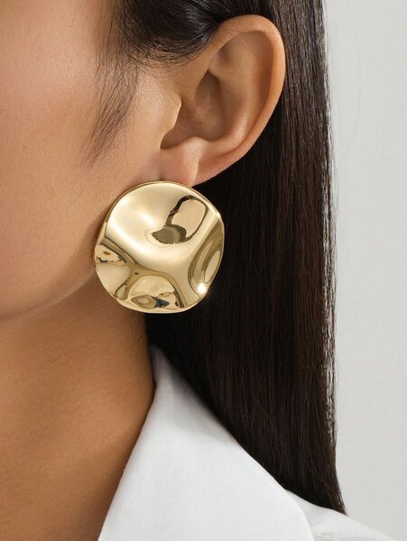 Boucles d'oreilles dorées élégantes