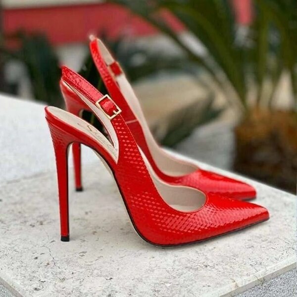 Ladies heel