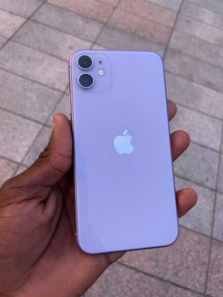 iPhone 11