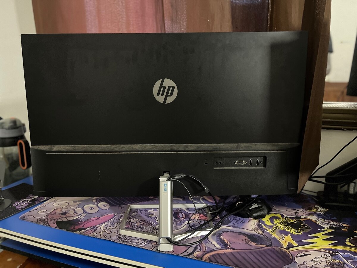 HP 532sf  Écran Full HD 31,5