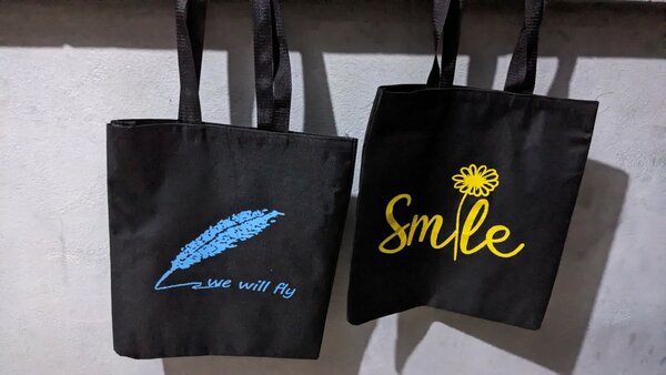 Tote bags