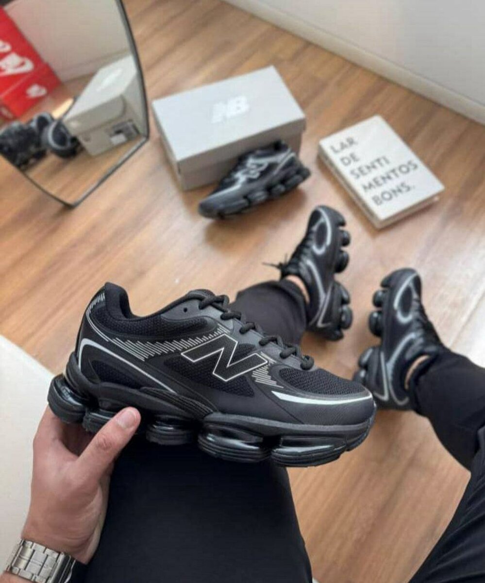 New Balance Sneakers Révolutionnaires