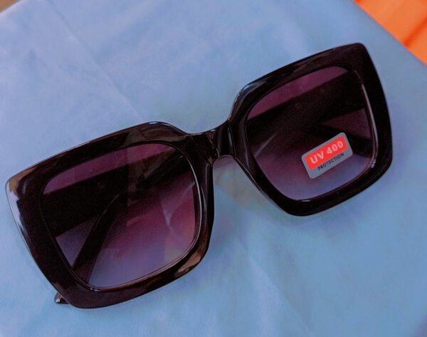 Lunettes de soleil UV400 élégantes