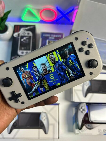 Console de jeu portable  Game player  RG3566,  système A