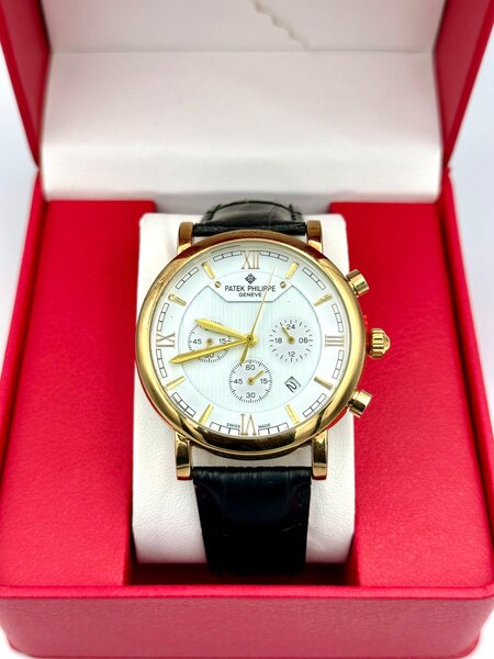 Montre Homme Élégante en Or