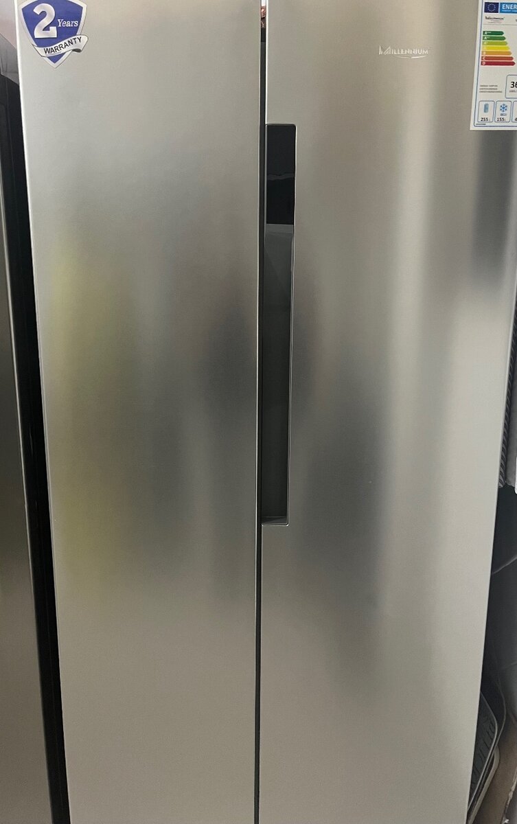 Frigo /congelateur 2 portes propre 1 mois dutilisation