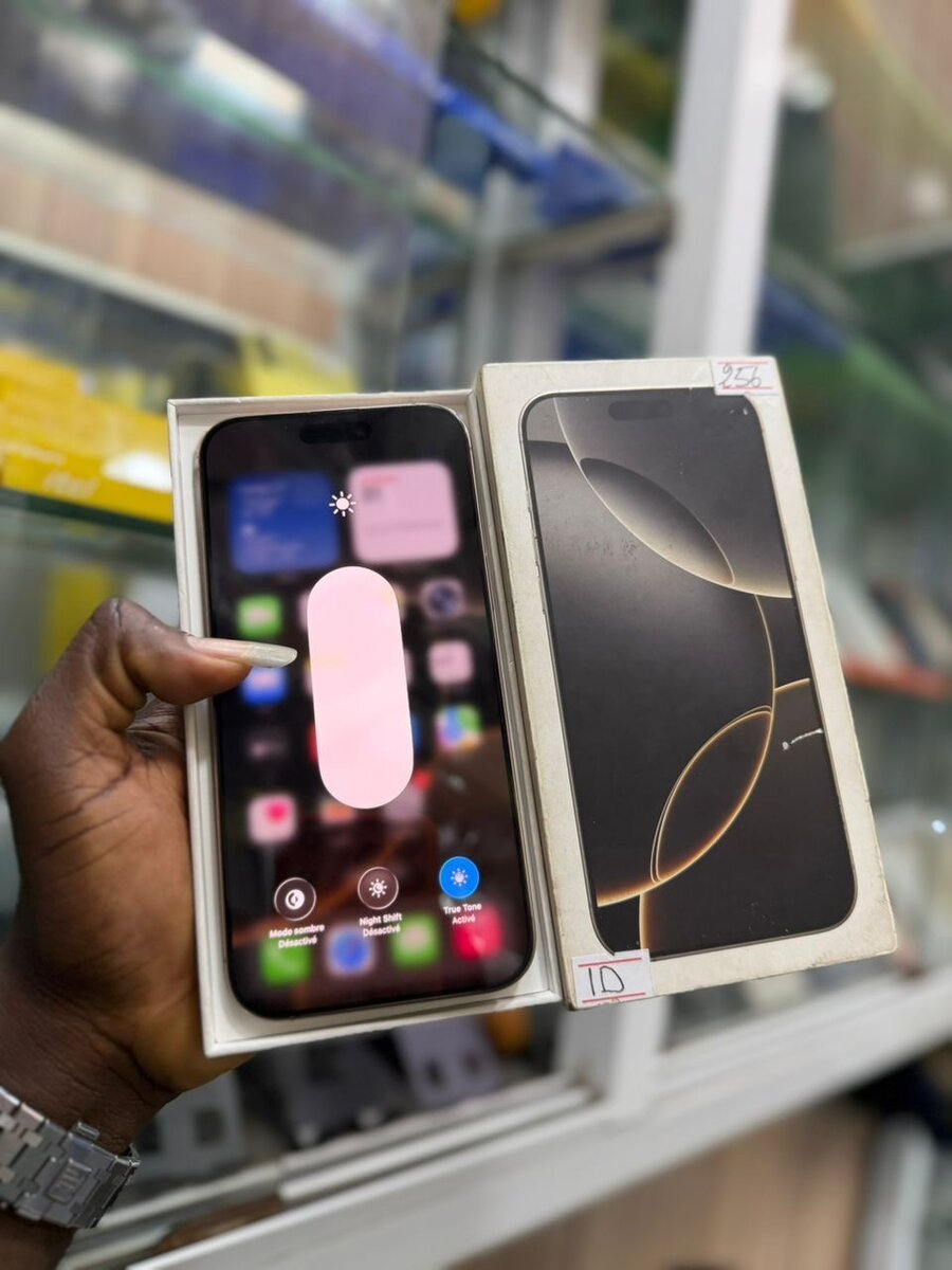 iPhone 16 Pro Max 256GB Doré