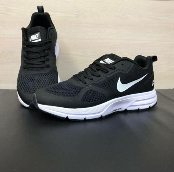 Chaussures de running Nike noires