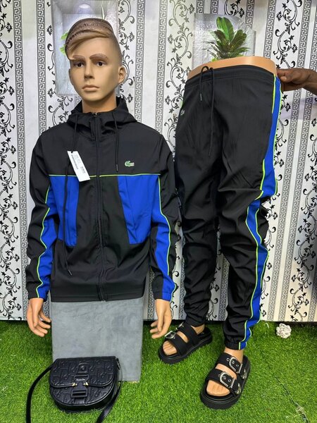 Survêtement Homme Moderne