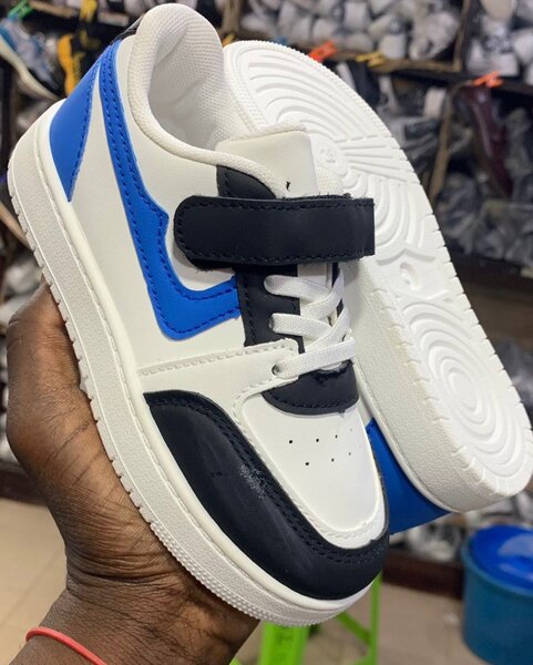 Chaussure pour enfant garçon et fille