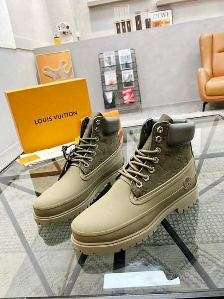 Bottes Louis Vuitton pour homme