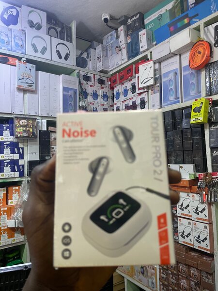 Écouteurs Bluetooth Tour Pro 2