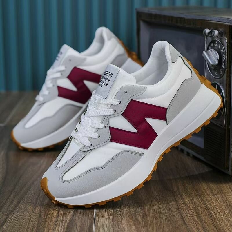 Baskets sport rétro modernes