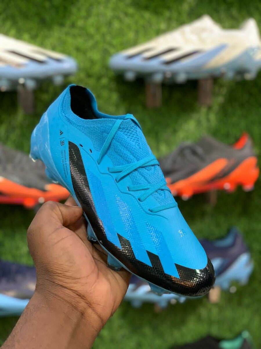 Soccer boots