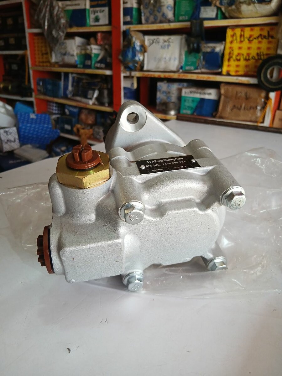 Pompe direction VOLVO