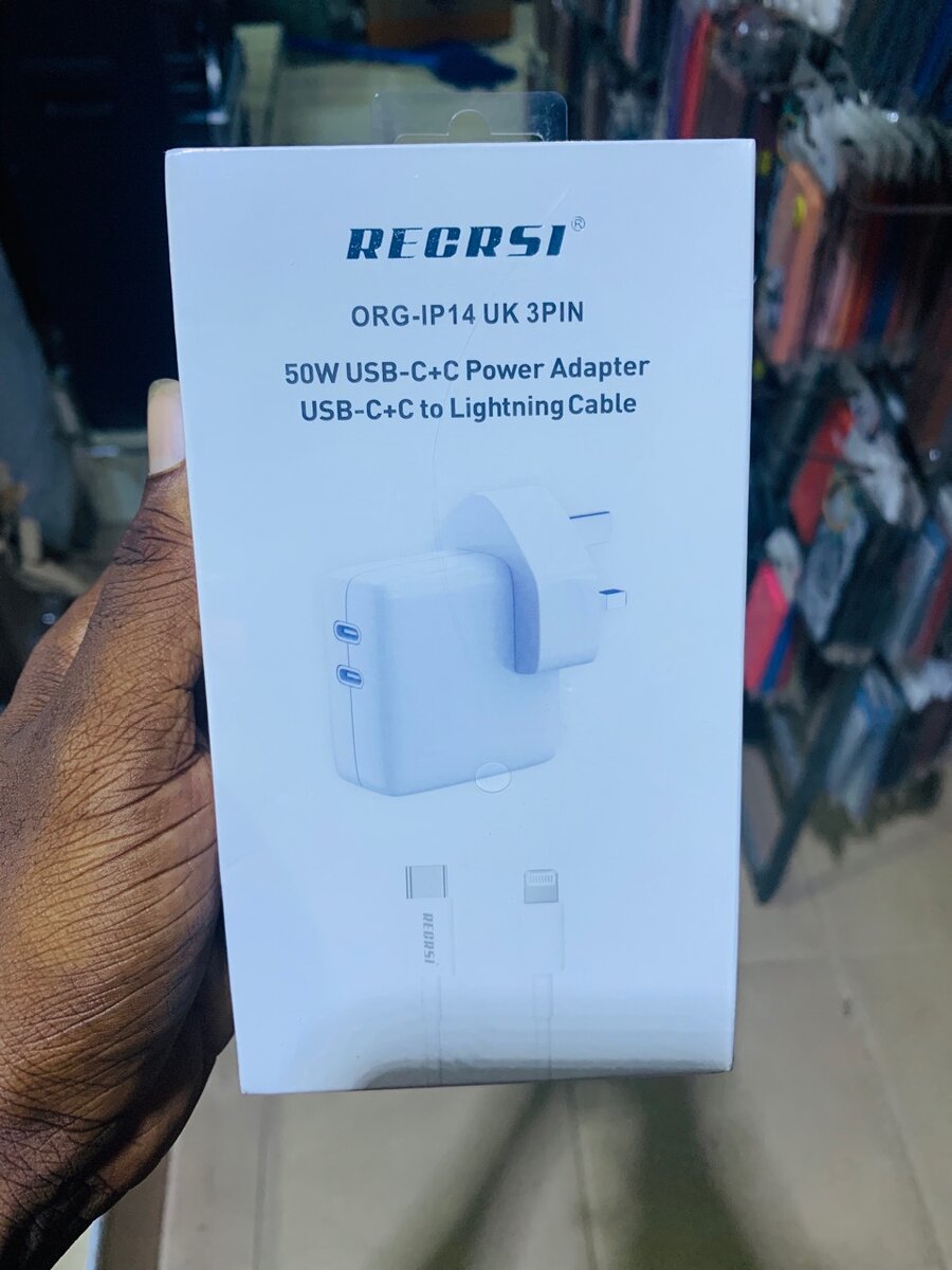 IPHONE TYPE C  CHARGER 2 USB