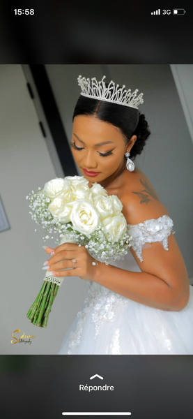 Robe de Mariée Élégante