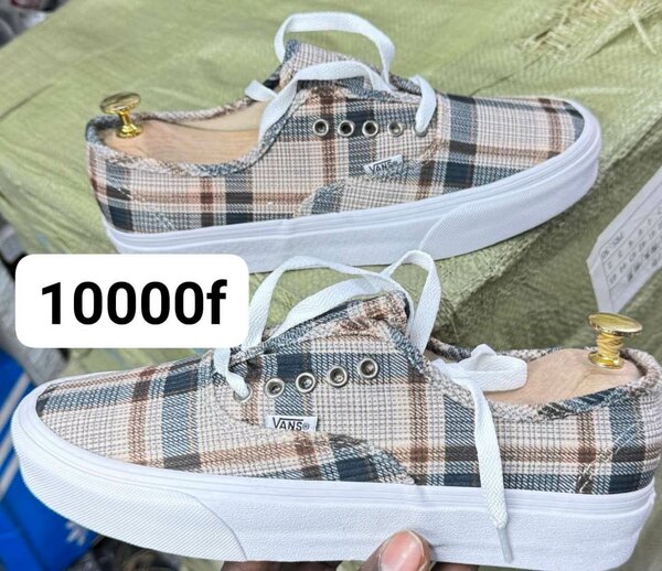 Baskets Vans Authentic