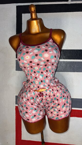 Pyjama Femme à Motifs Floraux