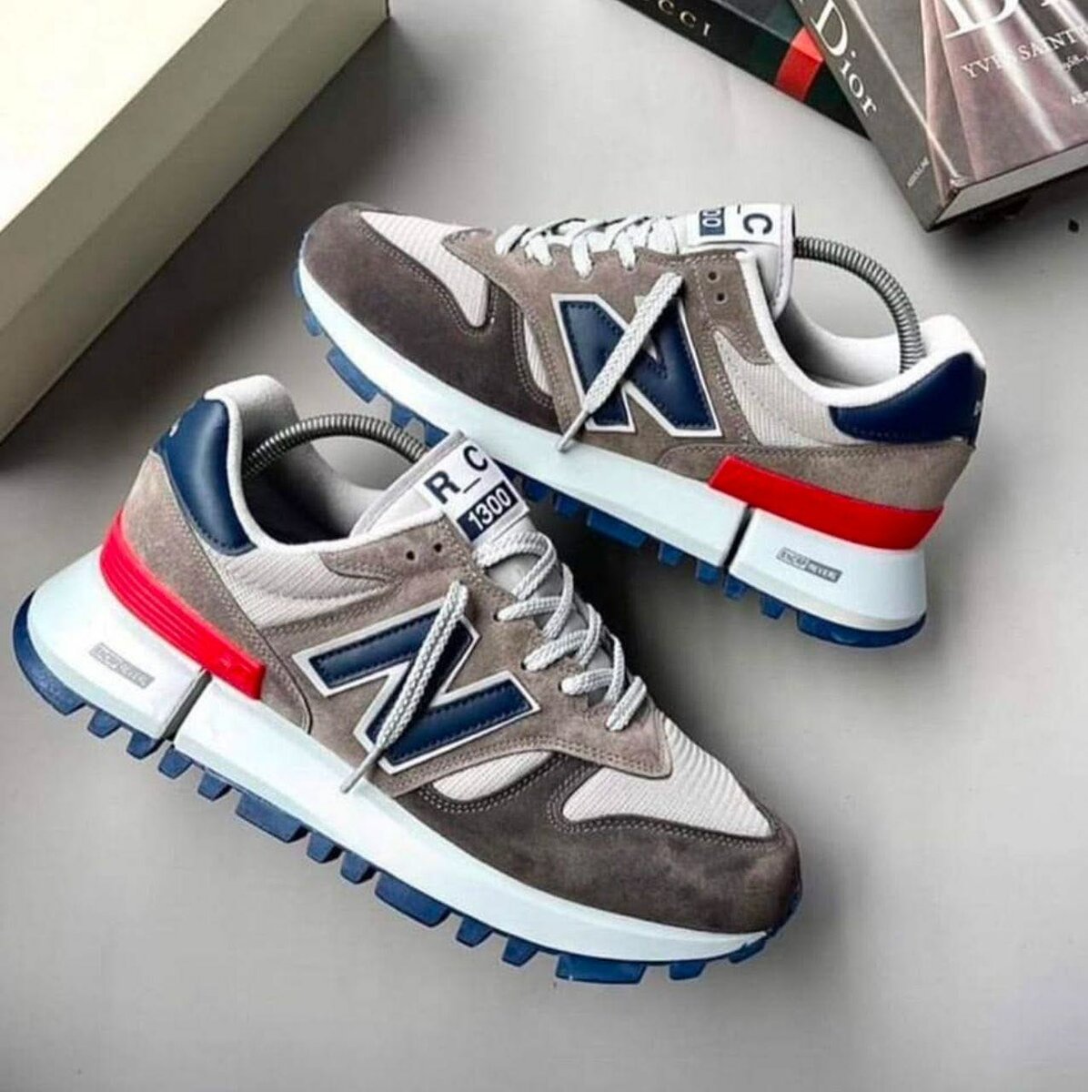 New Balance RC 1300