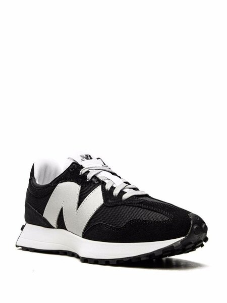 Baskets New Balance Trend
