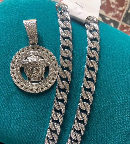 Collier homme en acier