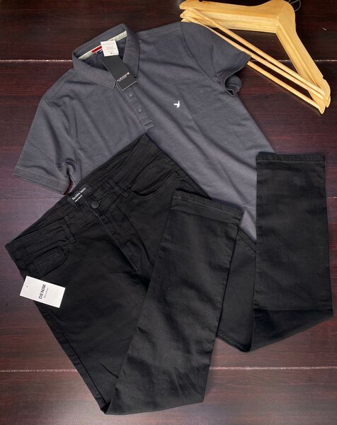 Jeans and T-shirt combo