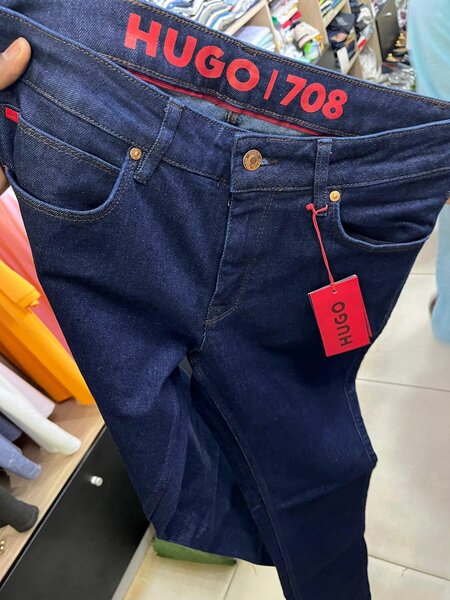 Jeans homme Hugo en denim bleu