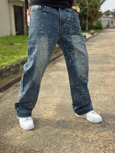 Jean décontracté effet peinture