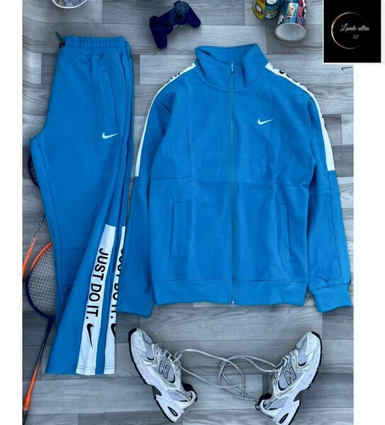 Ensemble de Survêtement Nike Bleu
