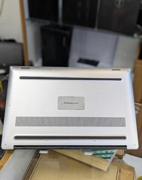 DELL Precision 5520 Pre Owned From