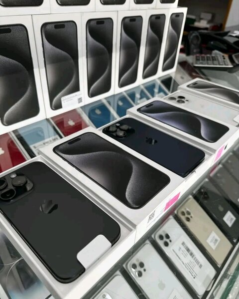 iPhone 15 Pro Max  512GB