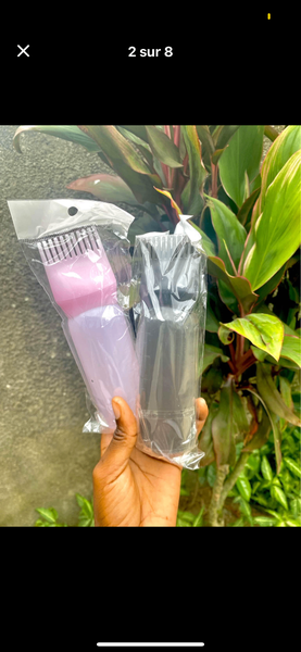 Bouteille applicateur pour cheveux