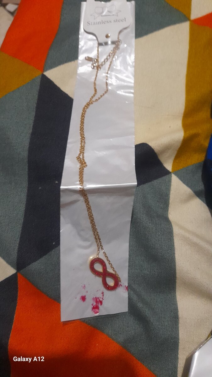 Chaîne  doré avec fantaisie