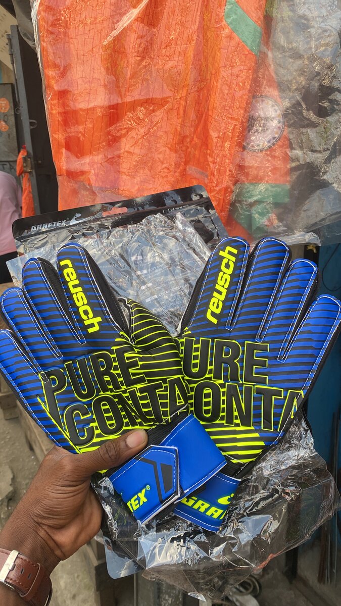 Gants de Gardien Reusch