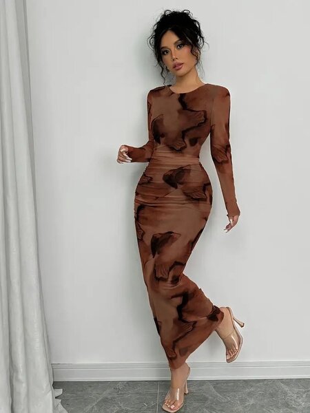 Robe longue chic à manches longues