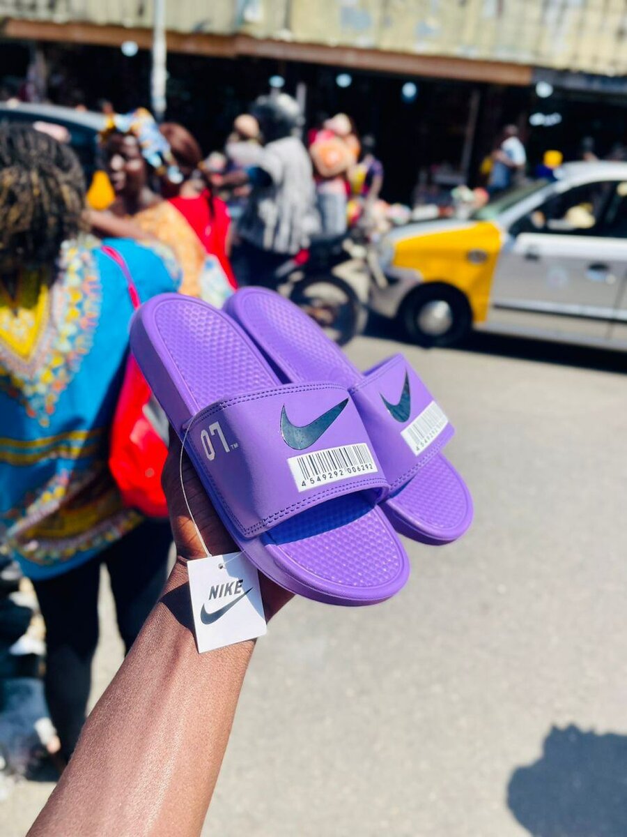 Nike slides