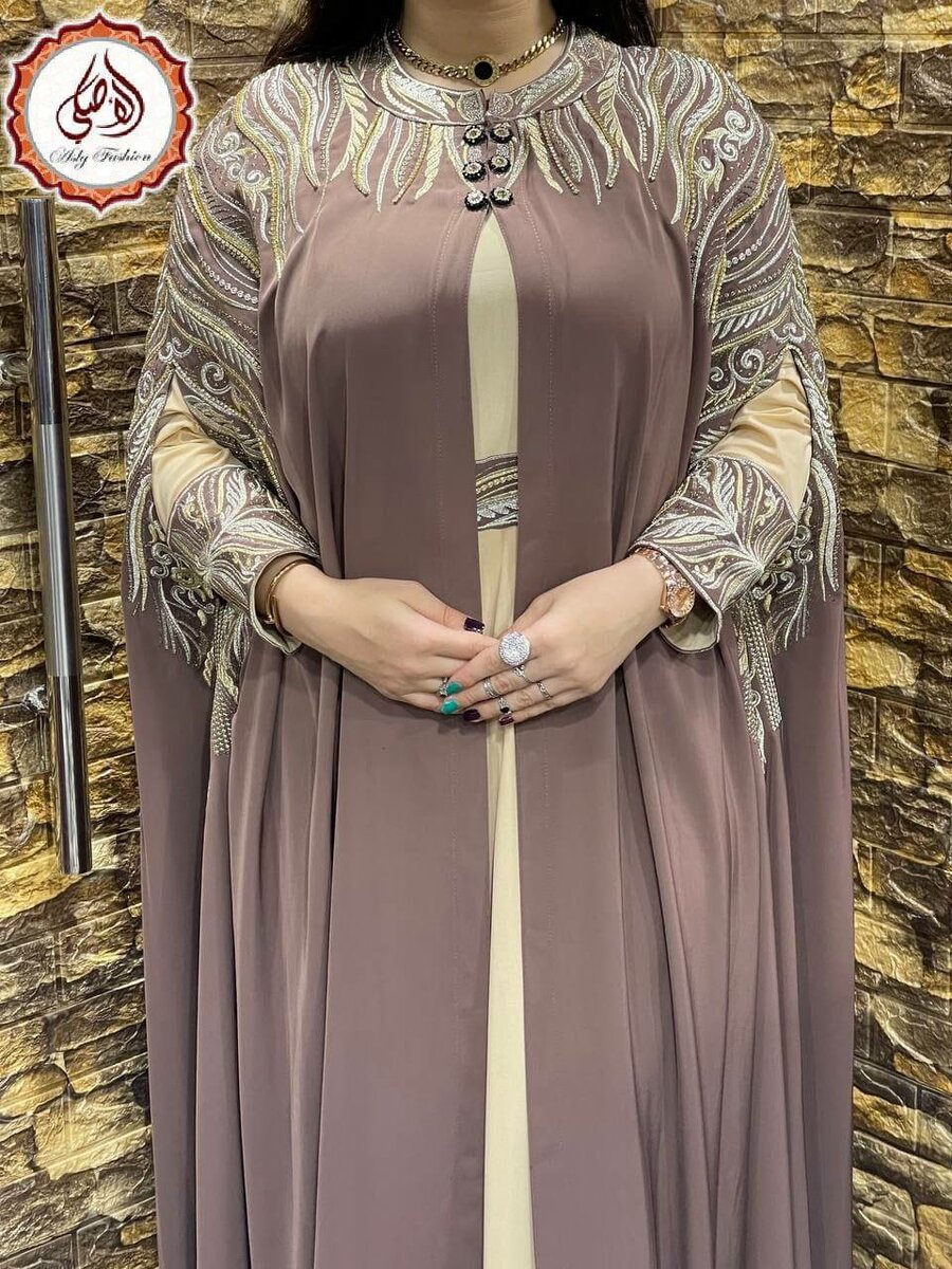 Abaya élégante brodée
