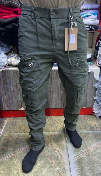 Pantalon cargo homme kaki