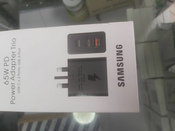SAMSUNG 65W PD USB-TYPE C