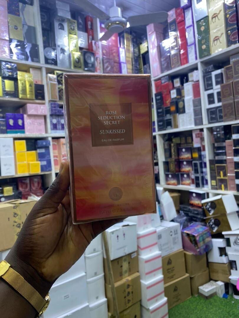 ROSE SECRET SEDUCTION