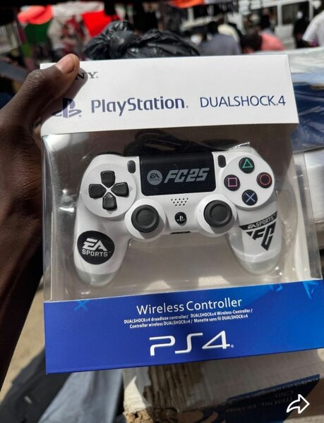 Manette sans fil PS4 DualShock 4