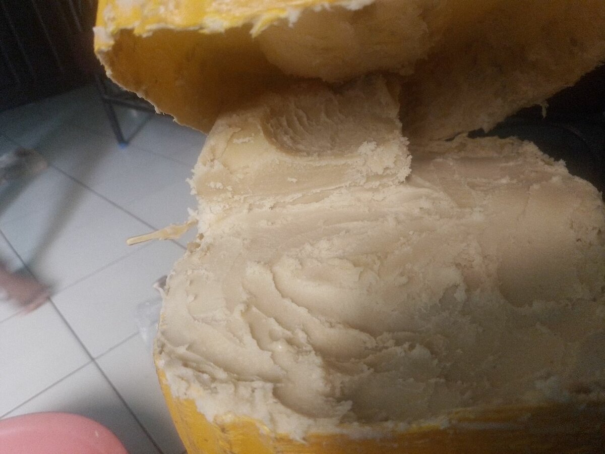 Pur B de Karité brut par kilo