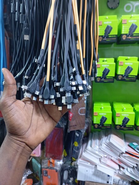 Câble 3-en-1 USB multi-connexion