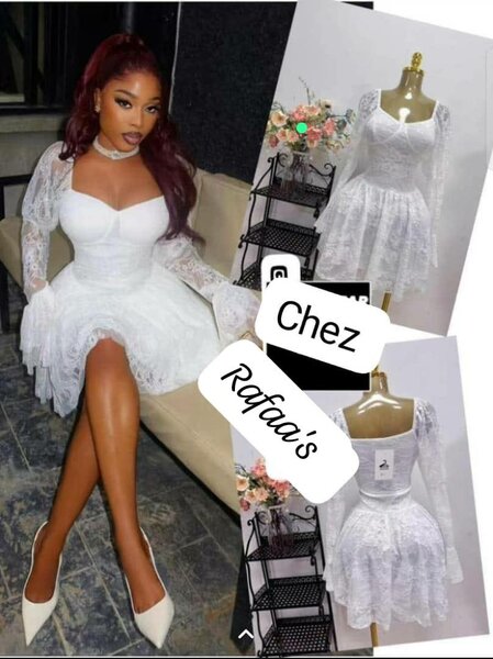 Robe de soirée en dentelle blanche