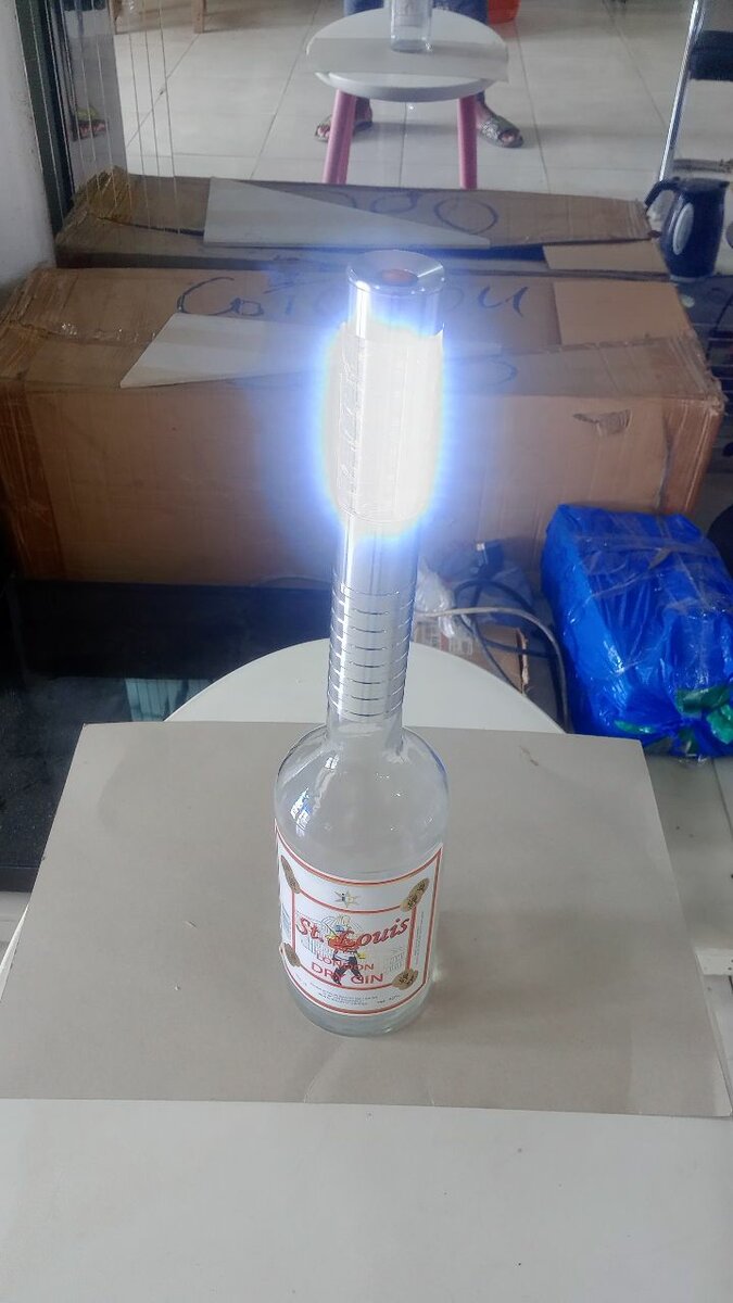 Lampe LED à faisceau tournant